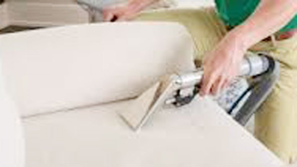 How Long Does Furniture Take to Dry After Cleaning?