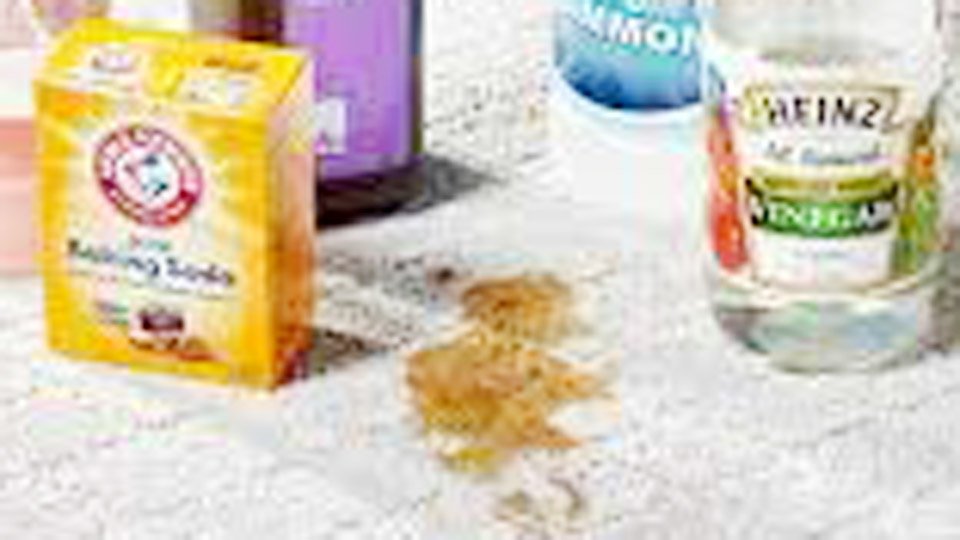 How to Clean Carpet Stains with Vinegar and Baking Soda