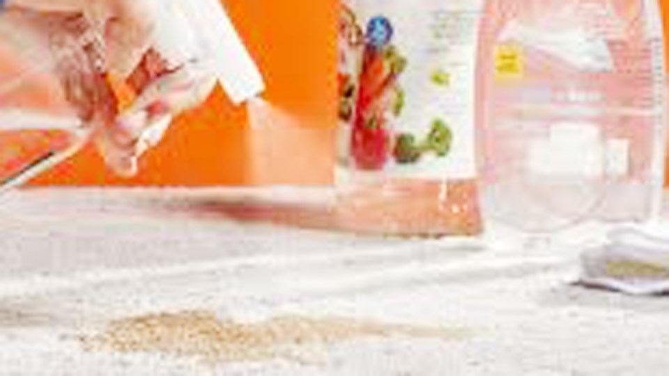 How to Make DIY Carpet Cleaner