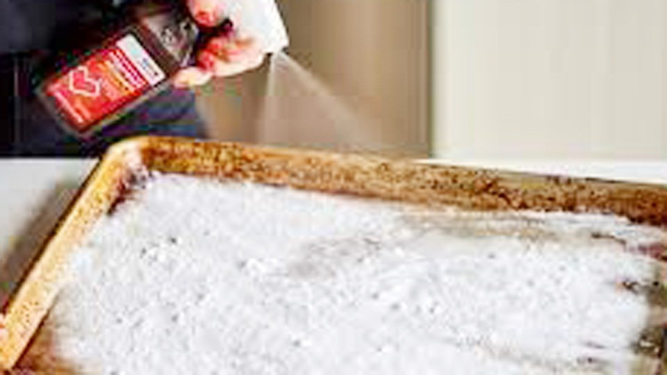 How to Clean Carpet with Baking Soda and Hydrogen