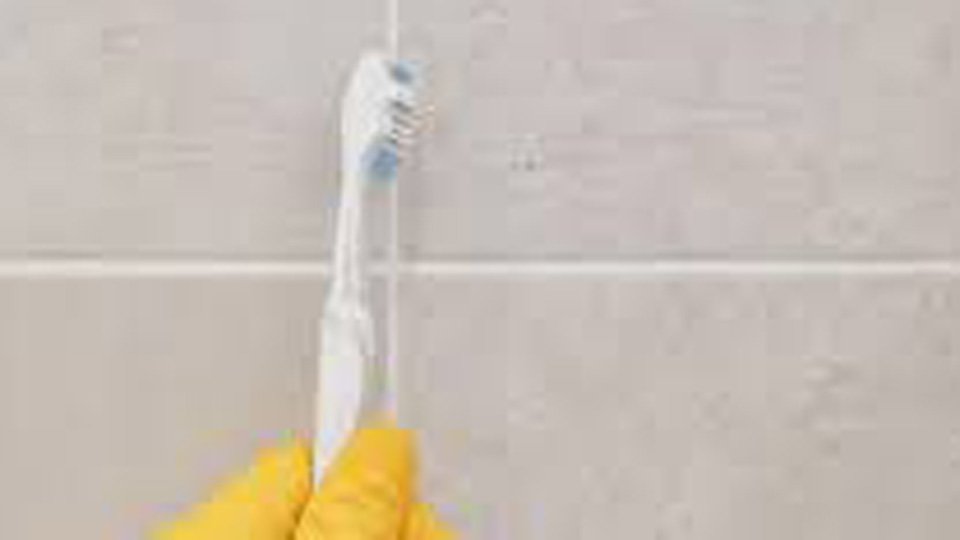 What-Is-the-Best-Grout-Cleaner-for-Floor-Tiles.jpg