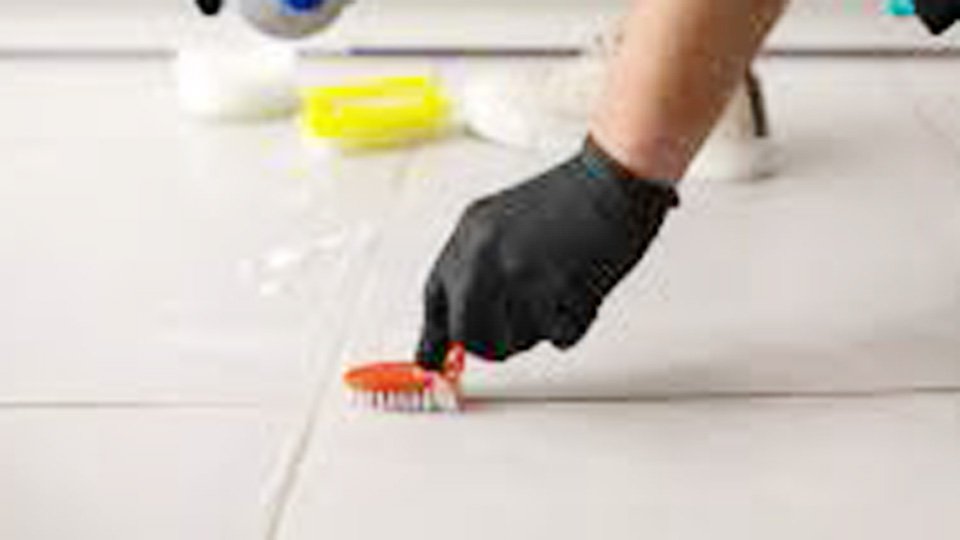 How to Clean Shower Grout Without Scrubbing