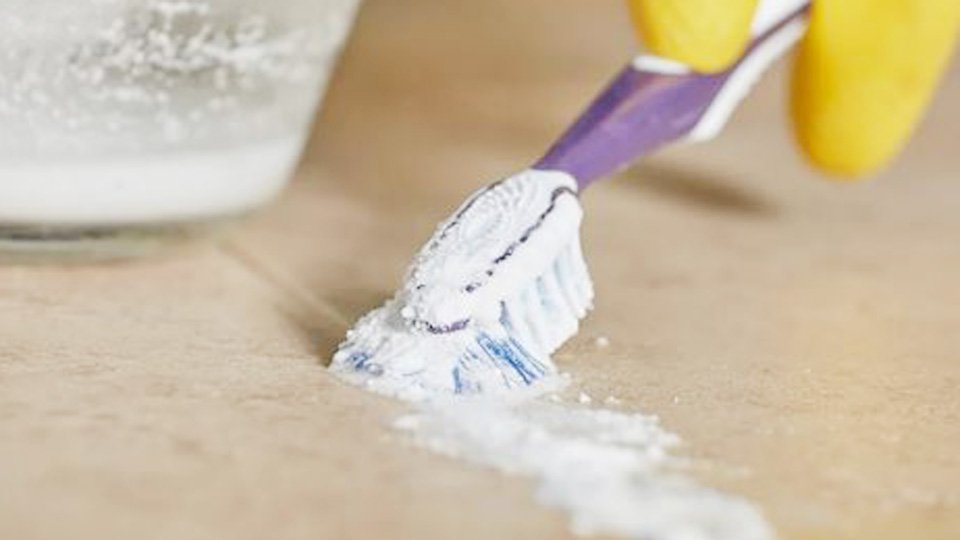 How to Clean Shower Grout with Baking Soda and Vinegar