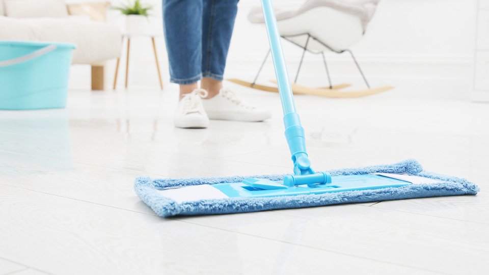 What Kind of Floor Cleaner for Vinyl Plank Flooring?