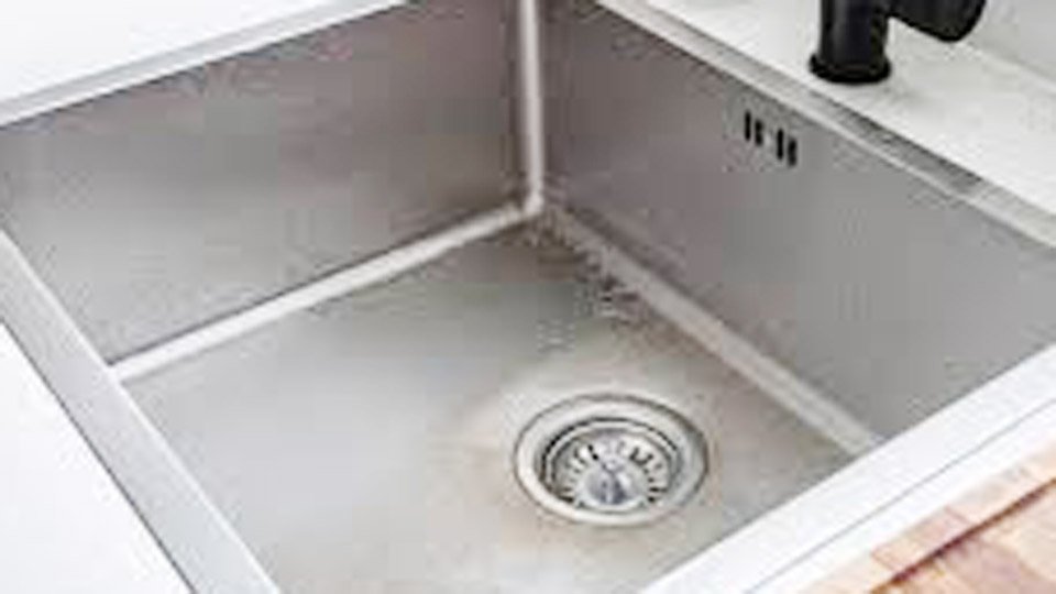 How-to-Clean-and-Polish-Your-Stainless-Steel-Sink.jpg