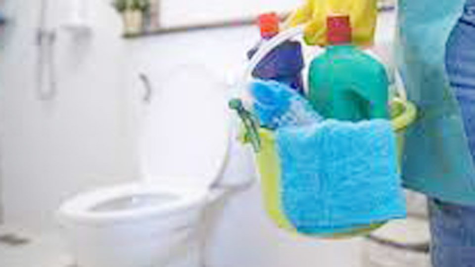 Can Bathroom Cleaner Make You Sick