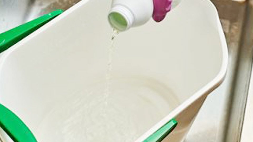 How to Make Furniture Cleaner at Home